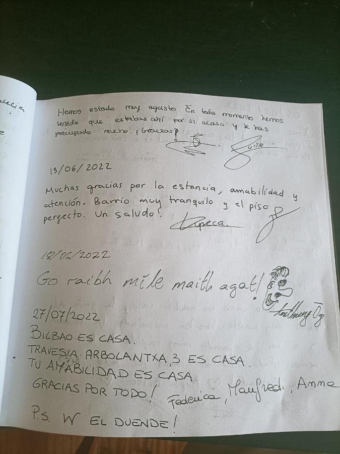 Acogedor, comunicado, aparcamiento gratis en l calle Bilbao Exterior foto