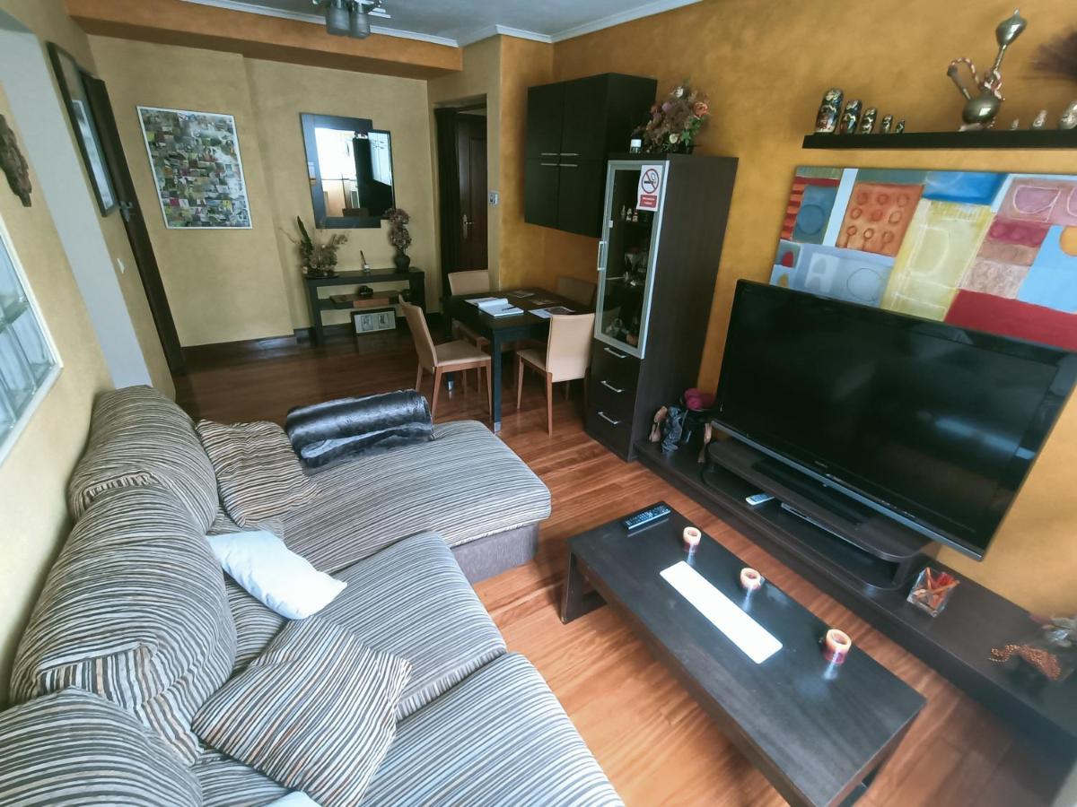 Acogedor, comunicado, aparcamiento gratis en l calle Bilbao Exterior foto